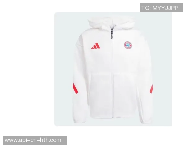 阿迪达斯足球外套助你展现运动风采与时尚魅力的完美结合